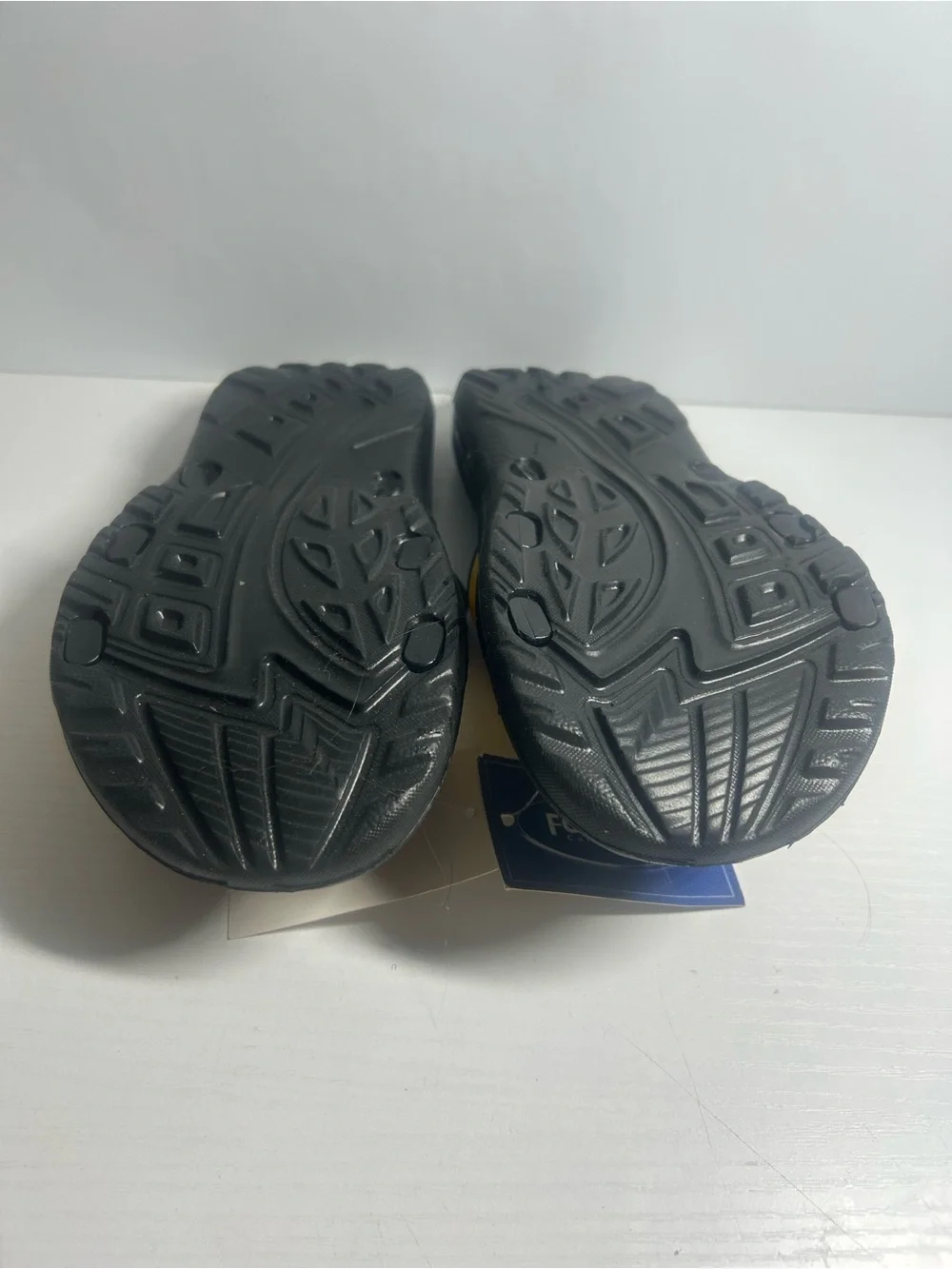 Forever Collectibles Yellow and Black Slide Sandals